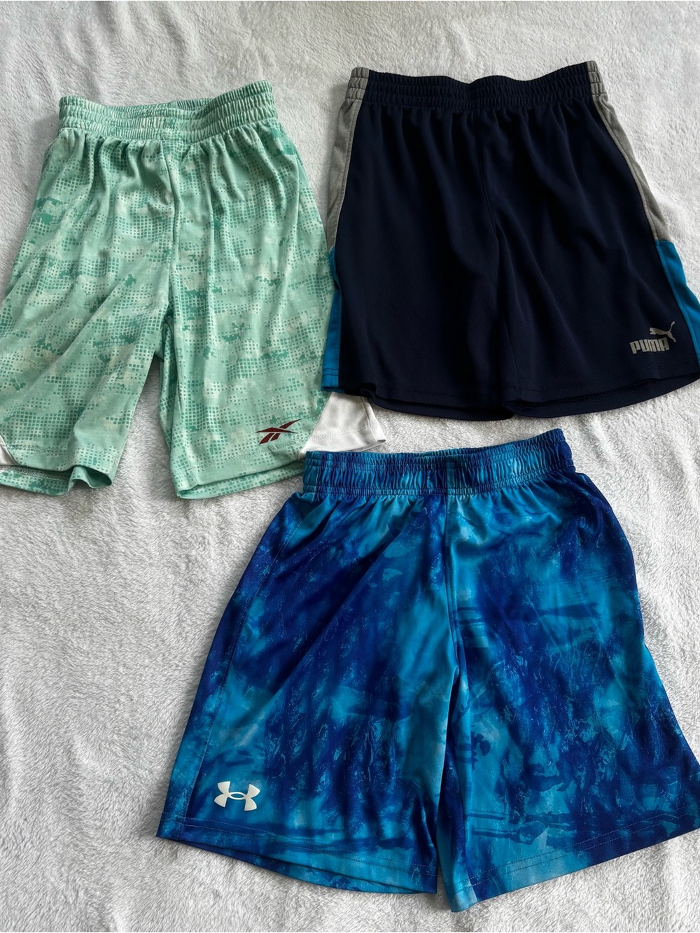 Lot of 3 Boys Athletic Shorts Size Youth Small YSM Under Armour Puma Reebok Mesh